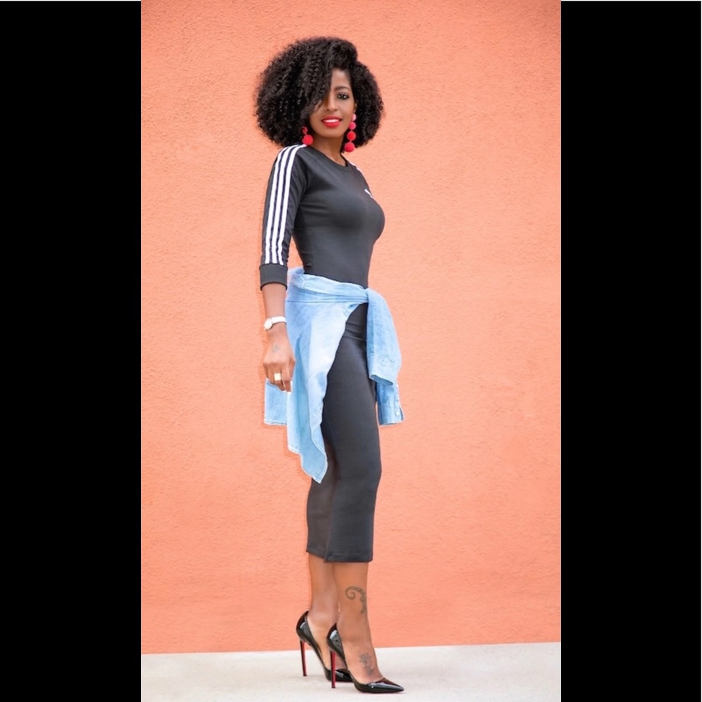Adidas black and white 3 stripe dress